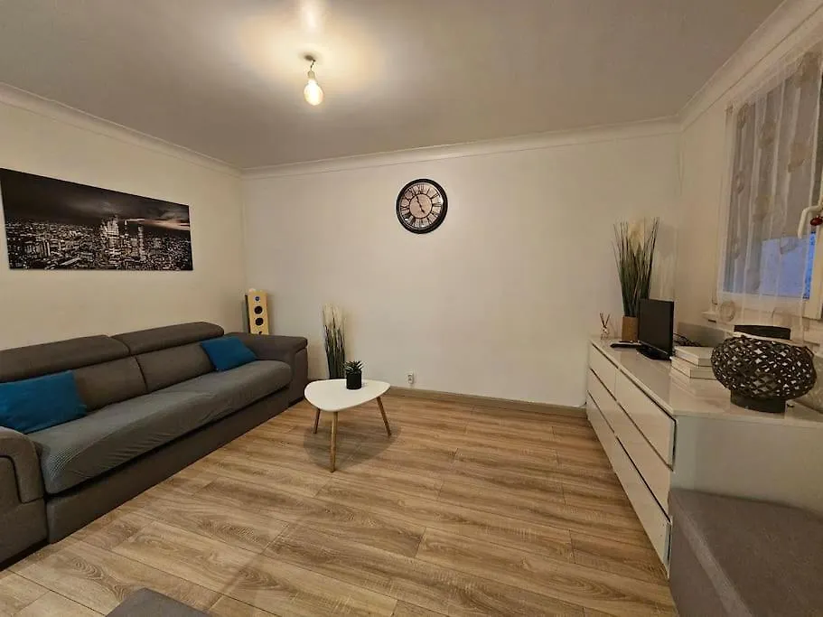 Appartement Proche Aeroport Cdg Vaujours Apartment